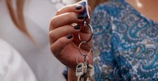 Nueva ley que regula el alzamiento de las prendas e hipotecas de los consumidores