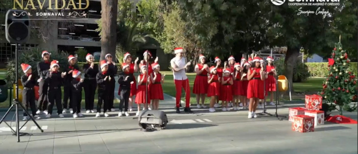 Concierto navideño para pacientes y personal medico del hoscar